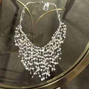 Elegant Pearl Cascade Necklace